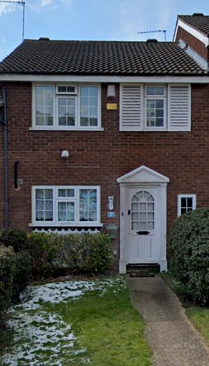 3 Bedroom Terraced House To Rent In Firs Avenue, Friern Barnet N11