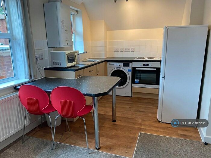 1 Bedroom Flat To Rent In Conel Court, Bournemouth, BH9