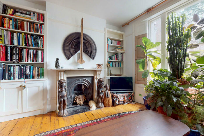 2 Bedroom Apartment To Rent In Wallace Road, London, N1