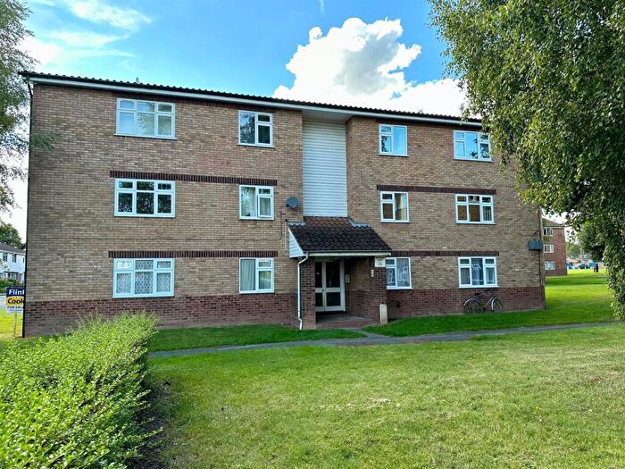 1 Bedroom Flat For Sale In Nicholson Court, Bobblestock, Hereford, HR4
