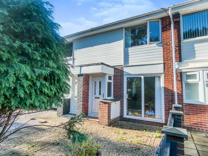 2 Bedroom Terraced House To Rent In Alconbury Close, Blyth, NE24