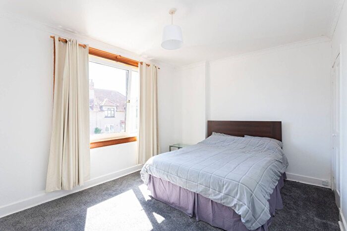 3 Bedroom Flat For Sale In Alexander Street, East Wemyss, Kirkcaldy, Fife, KY1