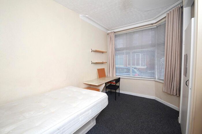 3 Bedroom Terraced House To Rent In Bed Banff Road, Rusholme, Manchester, M14