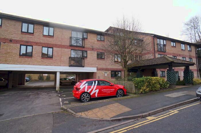 1 Bedroom Flat To Rent In Tongdean Lane, Preston, Brighton, BN1