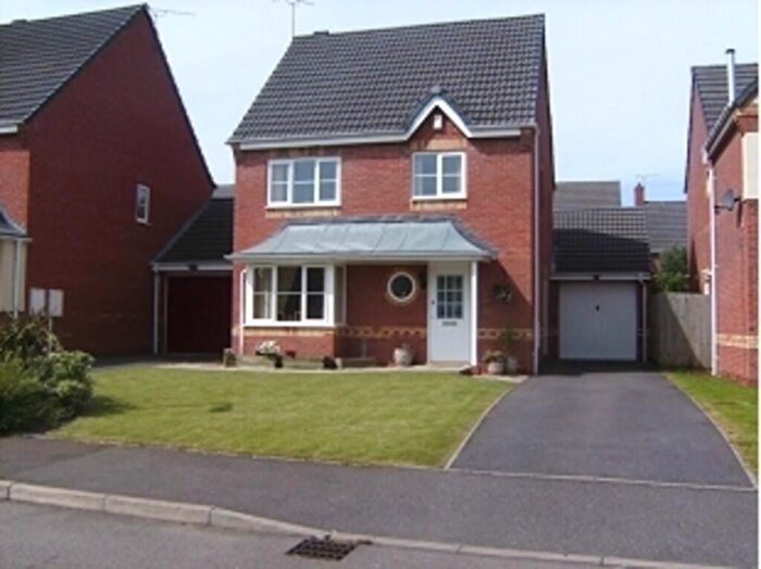 3 Bedroom Detached House To Rent In Orchid Close, Bedworth, Warwickshire, CV12