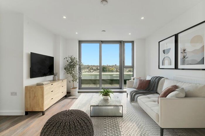 2 Bedroom Flat To Rent In Upper Tooting Road, Tooting, SW17