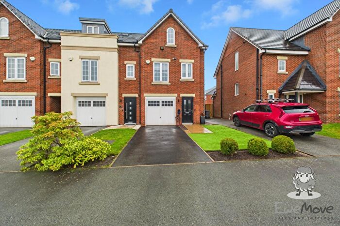3 Bedroom Town House For Sale In Sandfield Crescent, Whiston, Prescot, Merseyside, L35