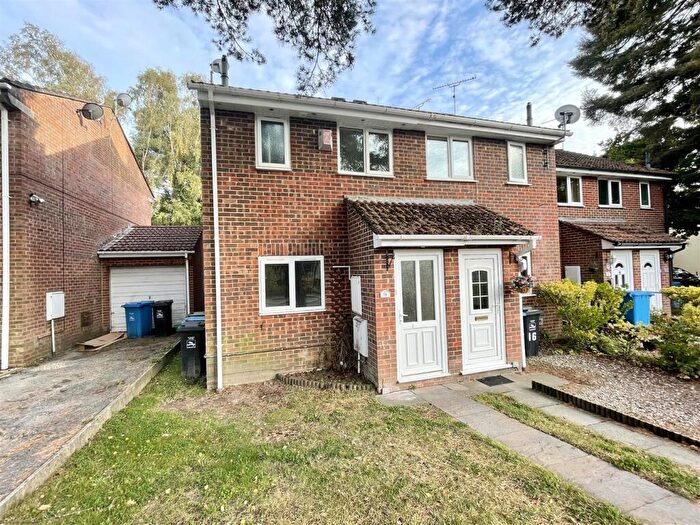 2 Bedroom End Of Terrace House To Rent In Swift Close, Creekmoor, BH17