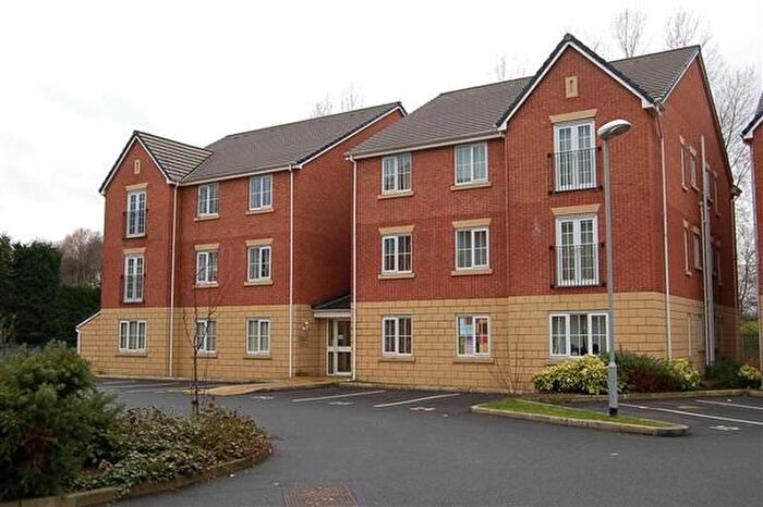 2 Bedroom Flat To Rent In Godolphin Close, Ellesmere Park, Eccles, M30