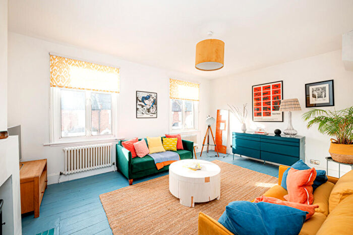 2 Bedroom Apartment To Rent In Ponsard Road, London, NW10