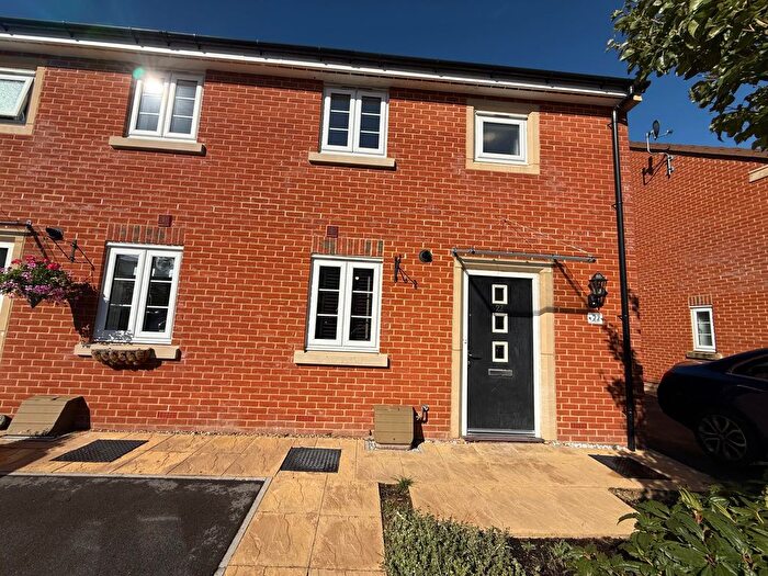 3 Bedroom Semi-detached House To Rent In Tubb Way, Basingstoke, RG24