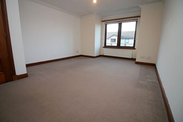 2 Bedroom Flat For Sale In Goldcrest Court, Wishaw, ML2