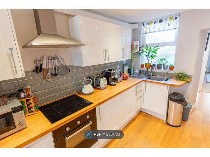 1 Bedroom Flat To Rent In Wastdale Road, London, SE23
