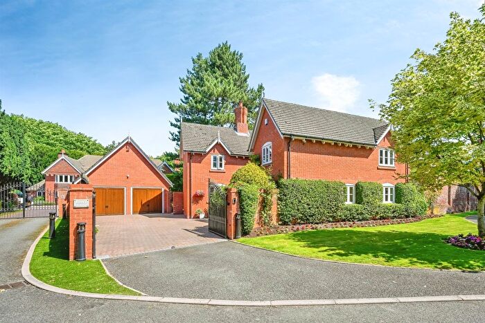 4 Bedroom Detached House For Sale In Orchard Lane, Wolseley Bridge, Stafford, ST17