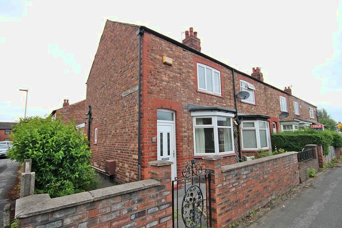 2 Bedroom End Of Terrace House To Rent In Kingsway South, Warrington, WA4