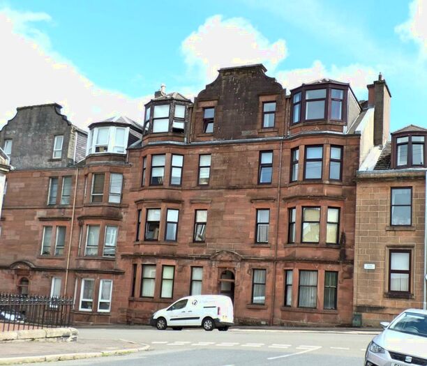 2 Bedroom Flat To Rent In -, Bank Street, Greenock, PA15