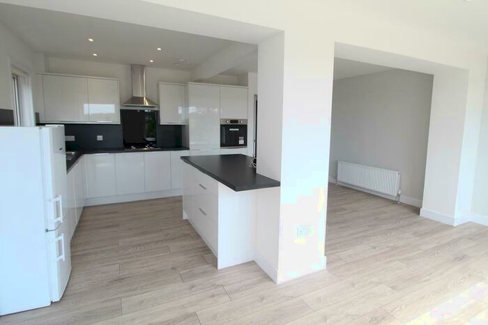 3 Bedroom Semi-Detached House To Rent In Monearn Gardens, Milltimber, AB13