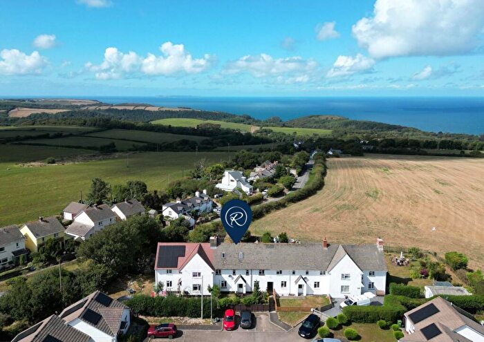 4 Bedroom Terraced House For Sale In Winsworthy, Higher Clovelly, EX39