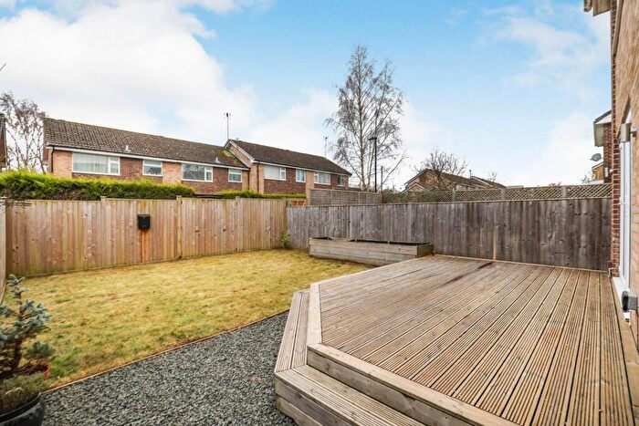 3 Bedroom End Of Terrace House For Sale In Durham Way, Harrogate, HG3