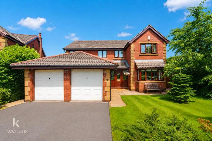 5 Bedroom Detached House For Sale In Oakley Close, Radcliffe, Manchester, M26