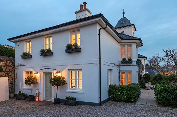 4 Bedroom Semi Detached House For Sale In Hill House, Stoke Gabriel, Devon, TQ9