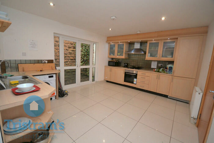 6 Bedroom Detached House To Rent In Lenton Road, The Park, Nottingham, NG7