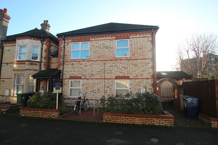 1 Bedroom Flat To Rent In Humberstone Road, Cambridge, CB4