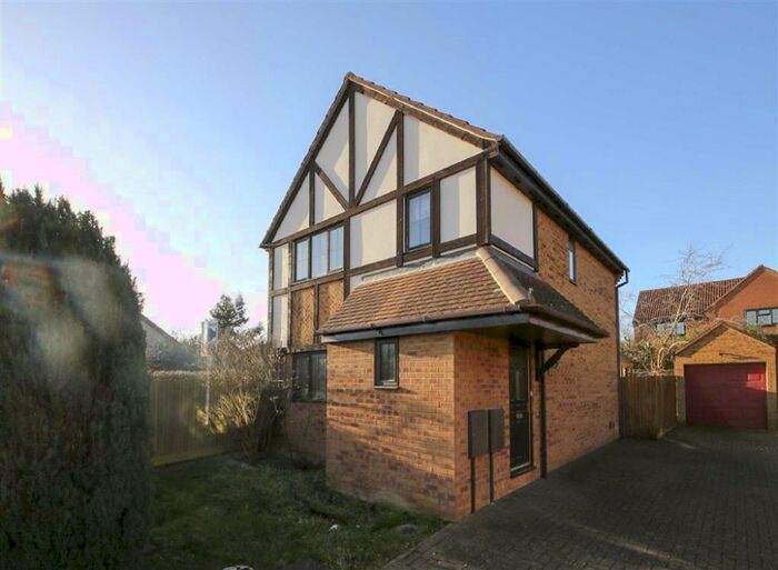 3 Bedroom Detached House To Rent In Greystonley, Emerson Valley, Milton Keynes, Bucks, MK4