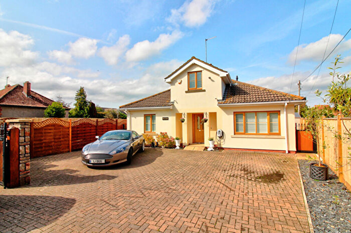 3 Bedroom Detached House For Sale In Bristol Road, Winscombe, BS25