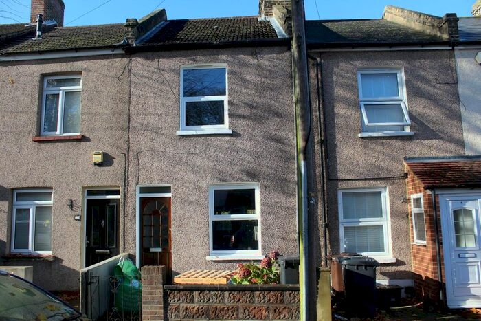 2 Bedroom Terraced House To Rent In Marriott Road, Dartford, DA1