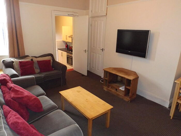 5 Bedroom Maisonette To Rent In Coniston Avenue, West Jesmond, NE2