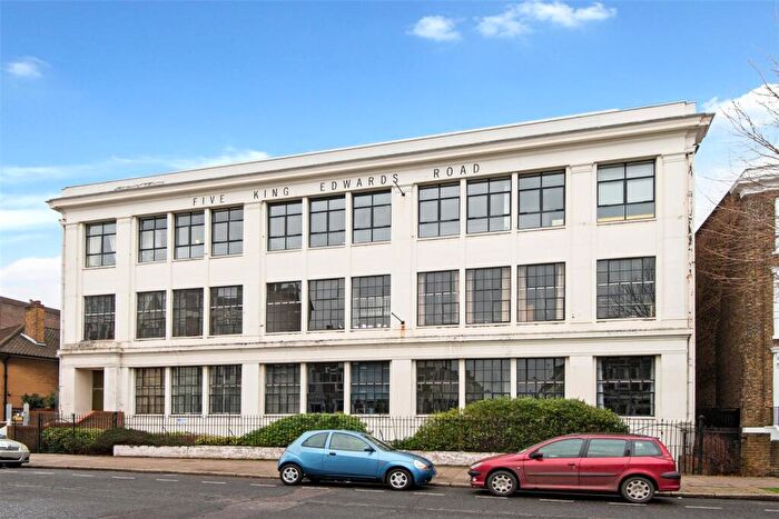 1 Bedroom Flat To Rent In King Edwards Road, Hackney, London, E9