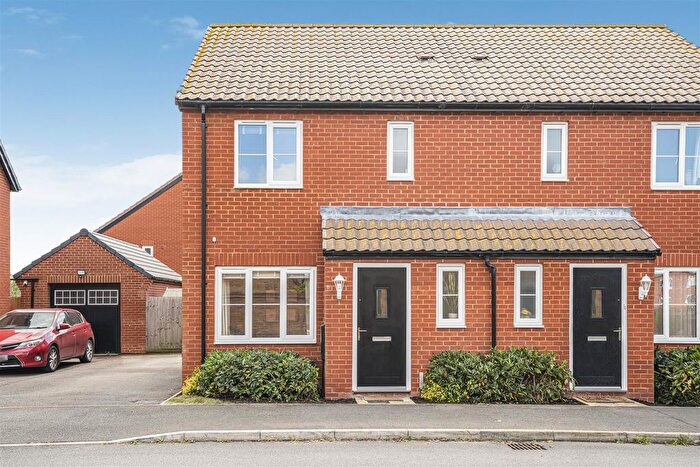 3 Bedroom Semi-Detached House For Sale In Hop Bine Drive, Waterbeach, Cambridge, CB25
