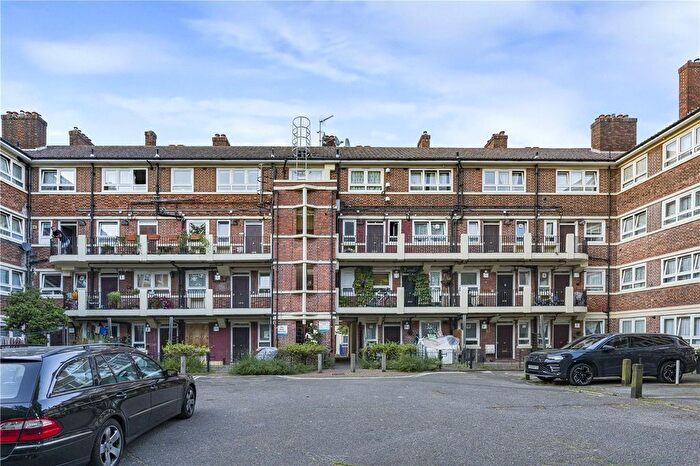 2 Bedroom Flat For Sale In Adams Gardens Estate, London, SE16
