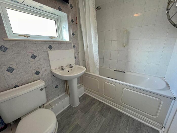 2 Bedroom End Of Terrace House To Rent In Norton Close Waldridge Park Chester Le Street, DH2