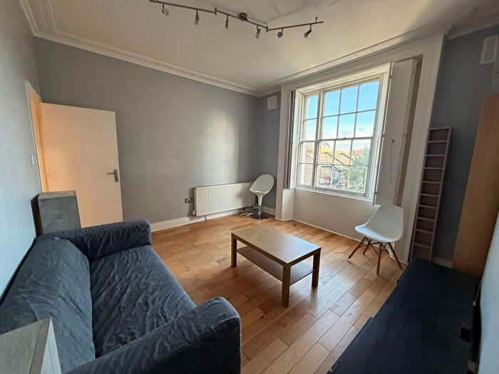 1 Bedroom Flat To Rent In Brixton Road, London, SW9