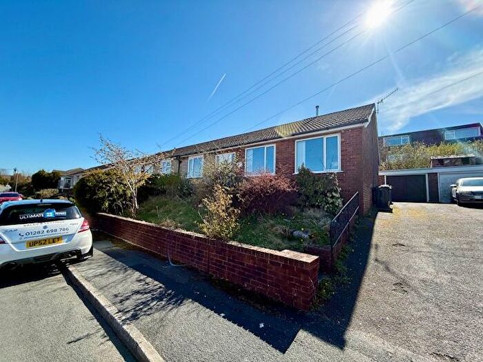 2 Bedroom Bungalow To Rent In Queensgate, Nelson, BB9