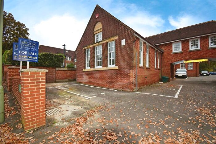 2 Bedroom End Of Terrace House To Rent In Funtley Court, Funtley Hill, Fareham, PO16