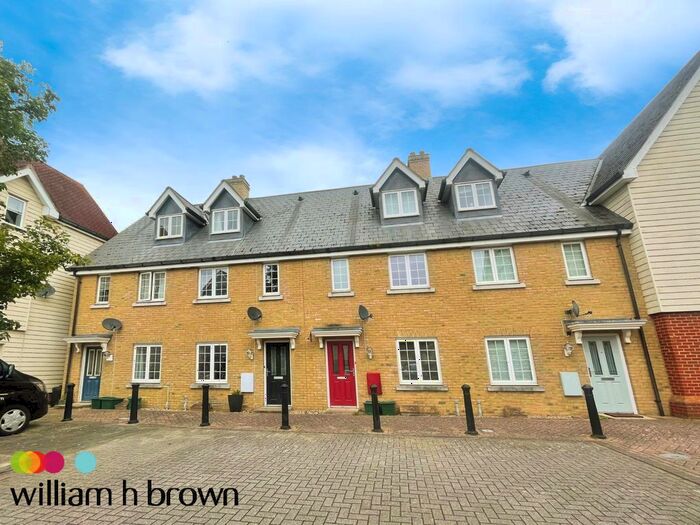 3 Bedroom Property To Rent In Weetmans Drive, Colchester, CO4