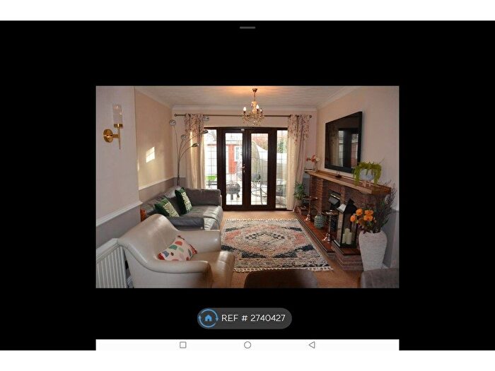 4 Bedroom End Terrace House To Rent In Barton Avenue, Romford, RM7