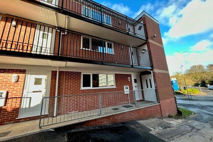 1 Bedroom Flat To Rent In Kanman House, Nottingham, NG4