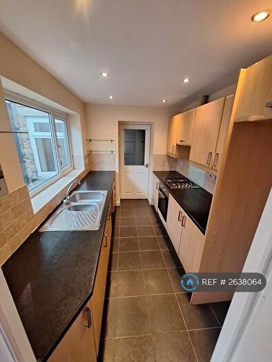 3 Bedroom Terraced House To Rent In Halliwell Road, Bolton, BL1