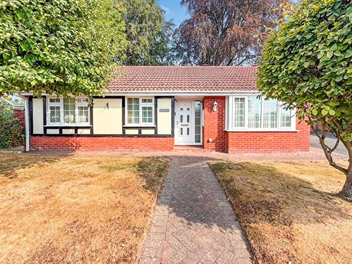 3 Bedroom Detached Bungalow For Sale In Hampton Fields, Oswestry, SY11