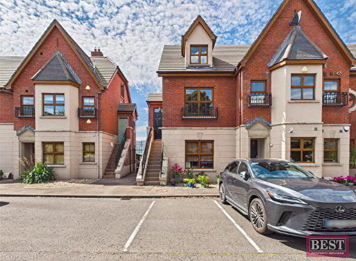 4 Bedroom Penthouse Apartments For Sale In Cahir Linn, Newry, BT34
