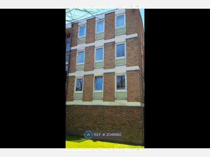 1 Bedroom Flat To Rent In Brockworth, Kingston Upon Thames, KT1