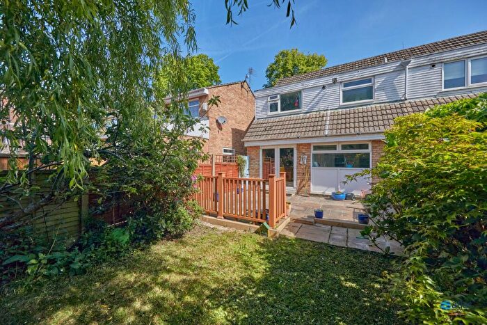 3 Bedroom End Of Terrace House For Sale In St Marys Road, Huyton, L36