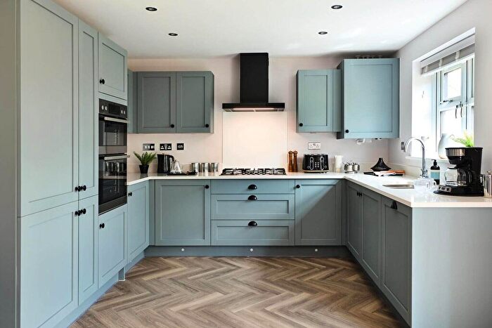4 Bedroom Detached House For Sale In Broken Stone Road, Blackburn, Lancashire, BB3