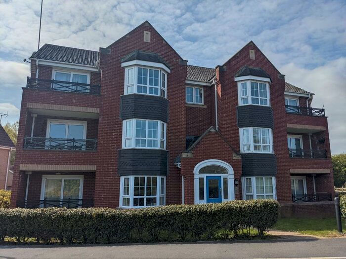 2 Bedroom Flat To Rent In Abbots Way, Kettering, NN15