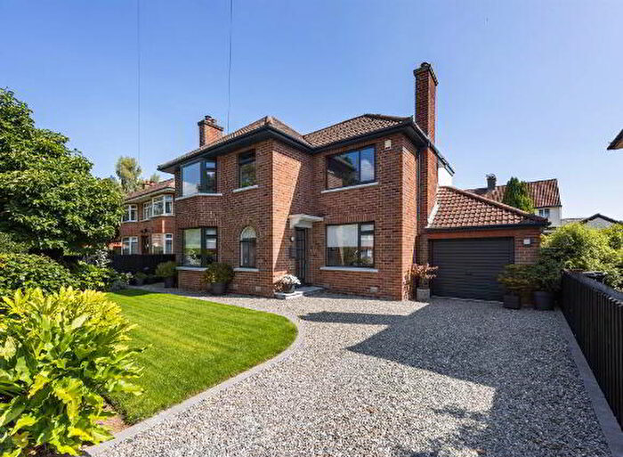 4 Bedroom Detached House For Sale In Netherleigh Park, Belfast, BT4