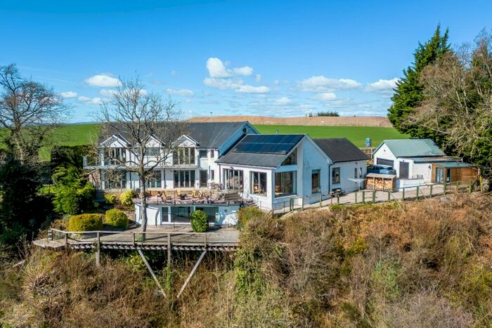 5 Bedroom Detached House For Sale In Stanley, Perth, PH1